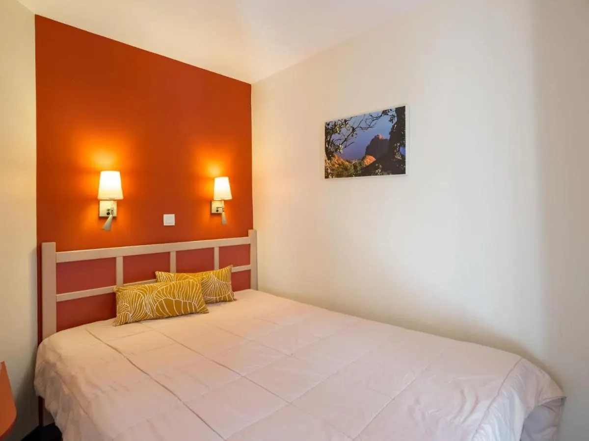 Saint-Raphaël Apartment Village Cap Esterel - Le Belvedere-18 By Interhome