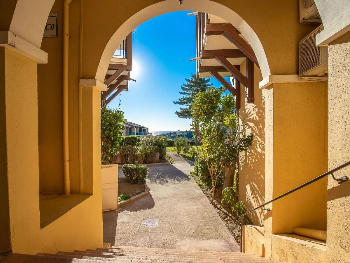 Saint-Raphaël Apartment Village Cap Esterel - Le Belvedere-18 By Interhome