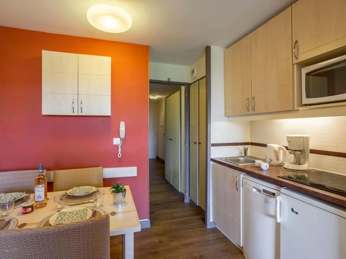 Saint-Raphaël Apartment Village Cap Esterel - Le Belvedere-18 By Interhome 0*,  צרפת