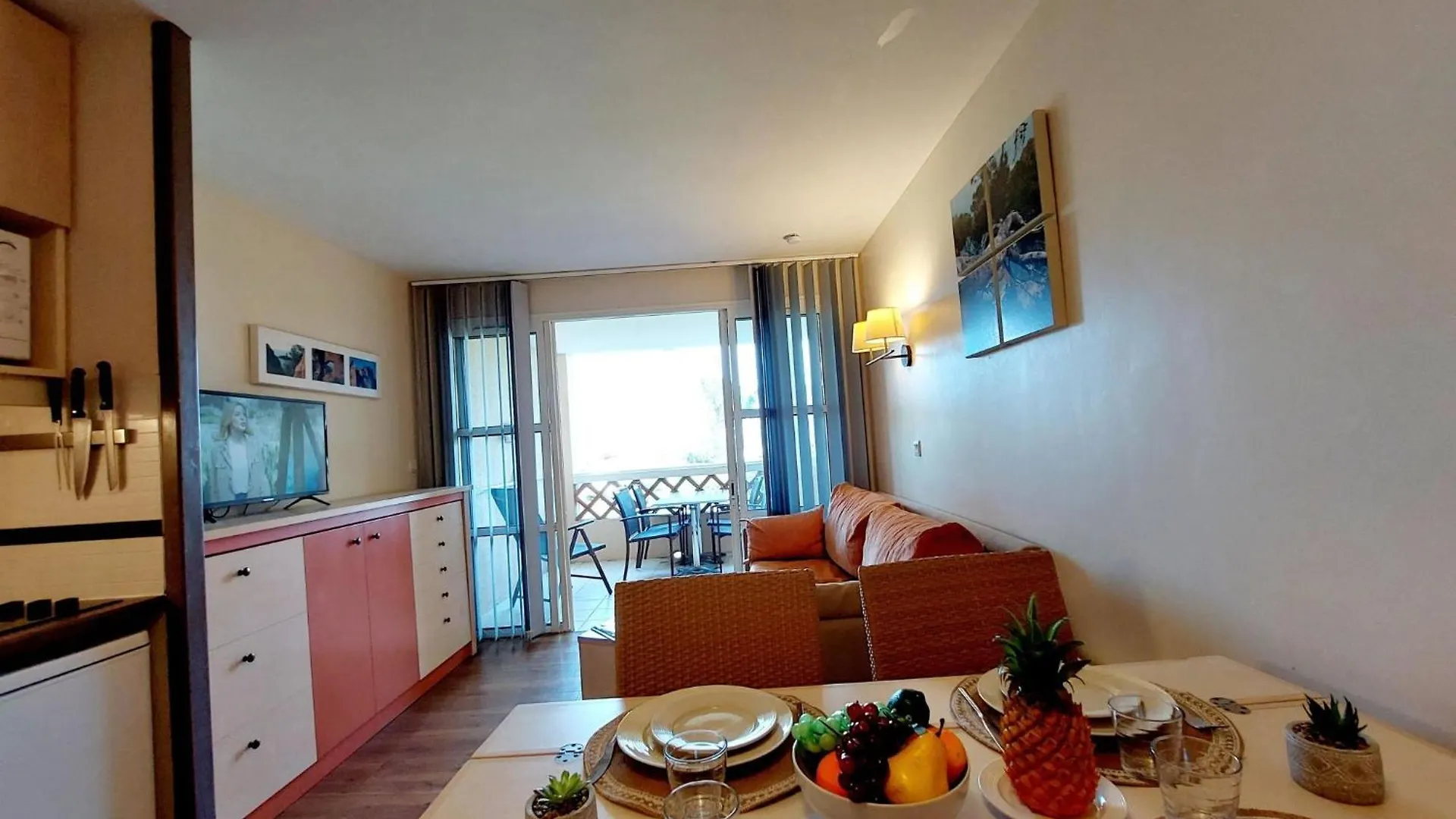 Saint-Raphaël Apartment Village Cap Esterel - Le Belvedere-18 By Interhome